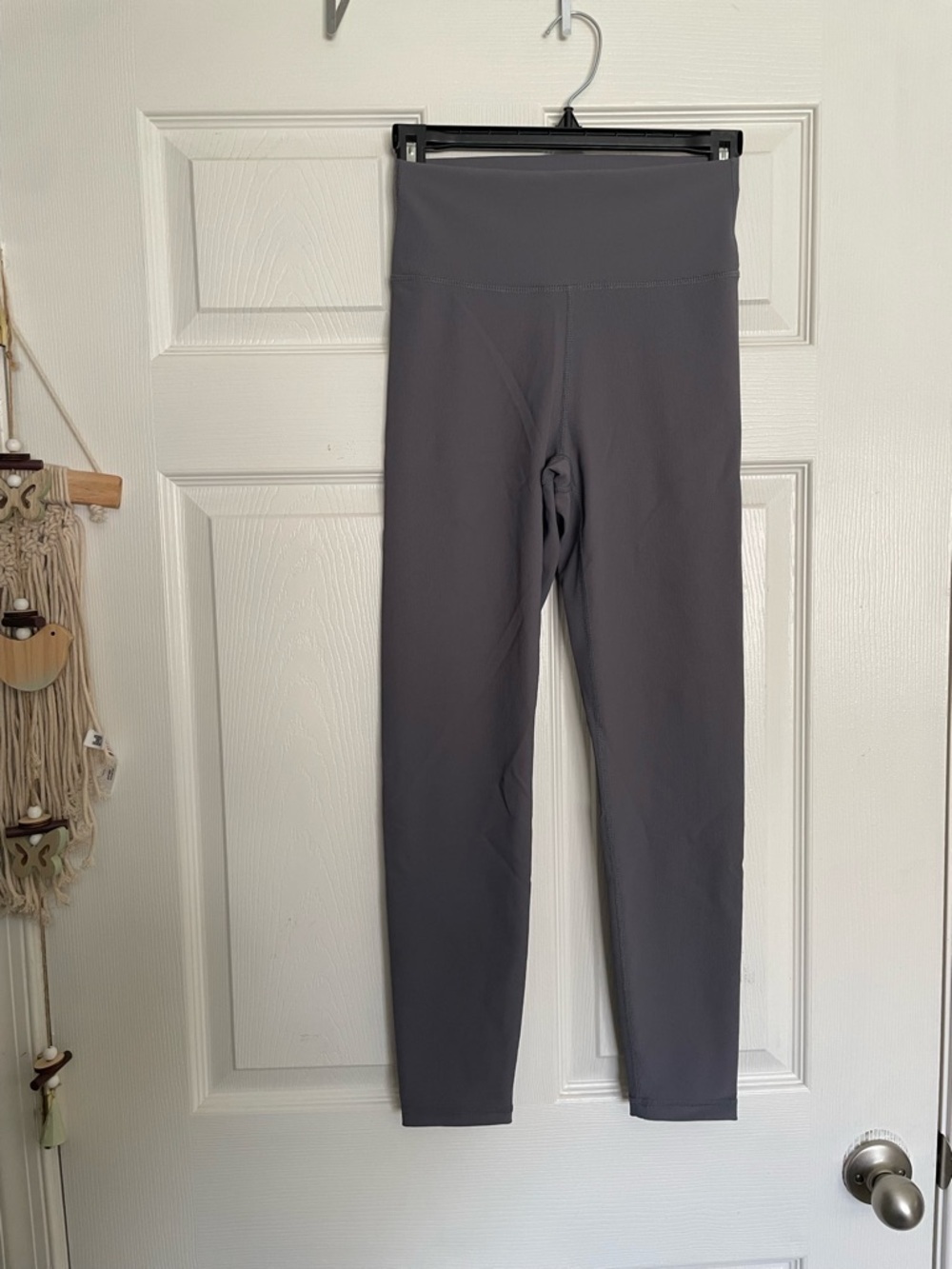 Girls' High-Waist Gray Performance Leggings